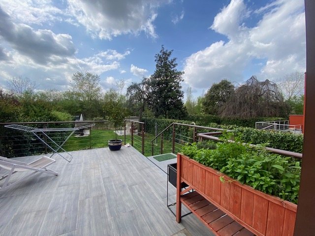 Villa con mansarda e piano cantinato - foto 4